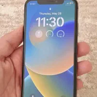 آیفون ایکس تمیز