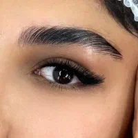 آموزش اکستنشن مژه و لیفت ابرو در آموزشگاه