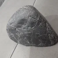 لطفا راهنمایی کنید درباره سنگ از طبیعت پیدا کردم