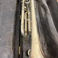 ترومپت بسون BE110