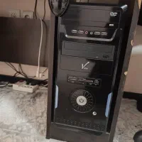 کیس کامل با مانیتور و لوازم جانبی