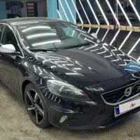 وولوو v40 مدل 2014  R-DESIGN PLUS مشکی بدون رنگ|خودرو سواری و وانت|تهران, ظفر|دیوار