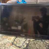 ال سی دی نو وتمیز ۳۲ اینچ|تلویزیون و پروژکتور|اصفهان, رکن الدوله شرقی|دیوار