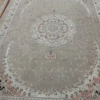 یک جفت فرش ۹ متری ۷۰۰شانه لاشه داردرحدنو