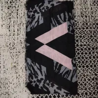 کیف و روسری|کیف، کفش، کمربند|پرند, فاز ۶|دیوار