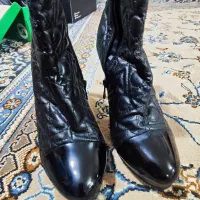 بوت زنانه از لندن بسیار شیک و کاملا نو