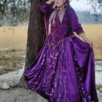 گالری لباس محلی|لباس|شیراز, تندگویان|دیوار