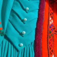 لباس بدل عوض میدوزم