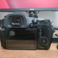 دوربین panasonic GH5 + 8-18mm lens|دوربین عکاسی و فیلم‌برداری|رشت, جانبازان|دیوار