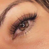 کاشت مژه موقت با ماندگاری یک ماه|خدمات آرایشگری و زیبایی|پرند, فاز ۲|دیوار