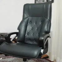 صندلی اداری نو|صندلی و نیمکت|دوگنبدان, |دیوار