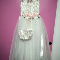 لباس عروس دخترانه در حد نو به همراه کفش