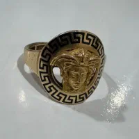 انگشتر ورساچه تمیز