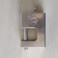قفل کتابی و درباز کن
