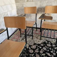 صندلی مدرسه