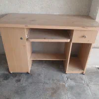 میز کامپیوتر