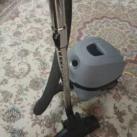 جارو برقی کاملا نو دوماه استفاده شده|جاروبرقی، جارو شارژی، بخارشو|ملایر, |دیوار