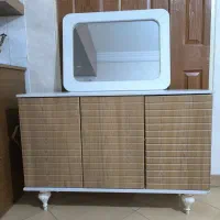 تعدادی کنسول بدون آینه فقط ۲/۸۰۰/۰۰۰|بوفه، ویترین، کنسول|قزوین, |دیوار