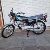 موتورسیکلت مدارک دار