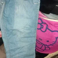 تعدادی لباس بچه گانه در حد نو نو|لباس|صدرا-فارس, فاز ۱|دیوار