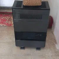 یک عدد بخاری سالم وفرش ۹متری