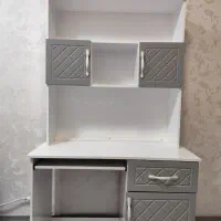 میز تحریر و کامپیوتر وکیوم دار