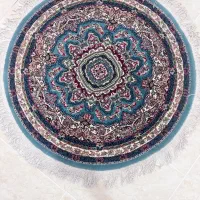 دو تا فرش گرد در حد نو‌