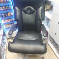 صندلی فروشگاهی. اداری. گیمینگ .پشت کامپیوتر