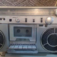 رادیو و سه دیسک فلش خور