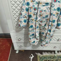 سرهمی بسیار گرم با جنس خیلی لطیف|کفش و لباس بچه|نهاوند, |دیوار