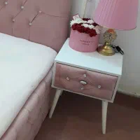 تخت دو نفره همراه پاتختی و کف تختی و آباژور|تخت و سرویس خواب|قم, باجک دو|دیوار