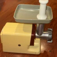 چرخ گوشت ناسیونال اصل (نیکو)