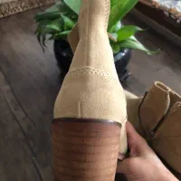 کفش نیم بوت|کیف، کفش، کمربند|مشهد, هفت تیر (آب و برق)|دیوار