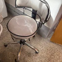 صندلی میکاپ و صندلی چرخدار