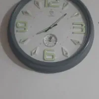 ساعت دیواری نو