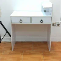 میز ناخن و استند ناخن