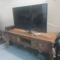 میز تلویزیون در حد نو بدون خط و خش