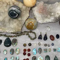 نگین و راف|جواهرات|کوشکنار, |دیوار