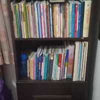 کتابخانه ۴ طبقه