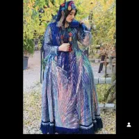فروش تعدادی لباس محلی در حد نو فقط دستی۳تومن