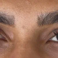 تمامی خدمات اکسشن مژه و لیفت ابرو انجام می‌شود