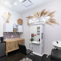 اجاره لاین با اتاق در سالن زیبایی