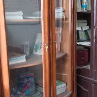 بوفه چوبی و شیشه ای  همراه کشو