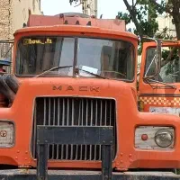 راننده تراک میکسر وپمپ هوایی