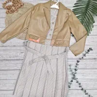 یک عدد لباس  مجلسی دخترانه