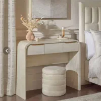 سرویس خواب و میز آرایش|تخت و سرویس خواب|ارومیه, |دیوار