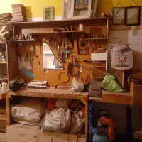 اوسا کار ماهر در نجاری