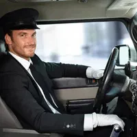 استخدام راننده باخودرو سواری جهت اداره