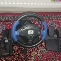 فرمان و پدال بازی