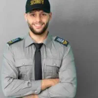 نگهبانی مجتمع مسکونی آزادشهر